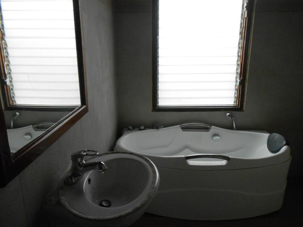 Thida Guesthouse Luang Prabang Esterno foto