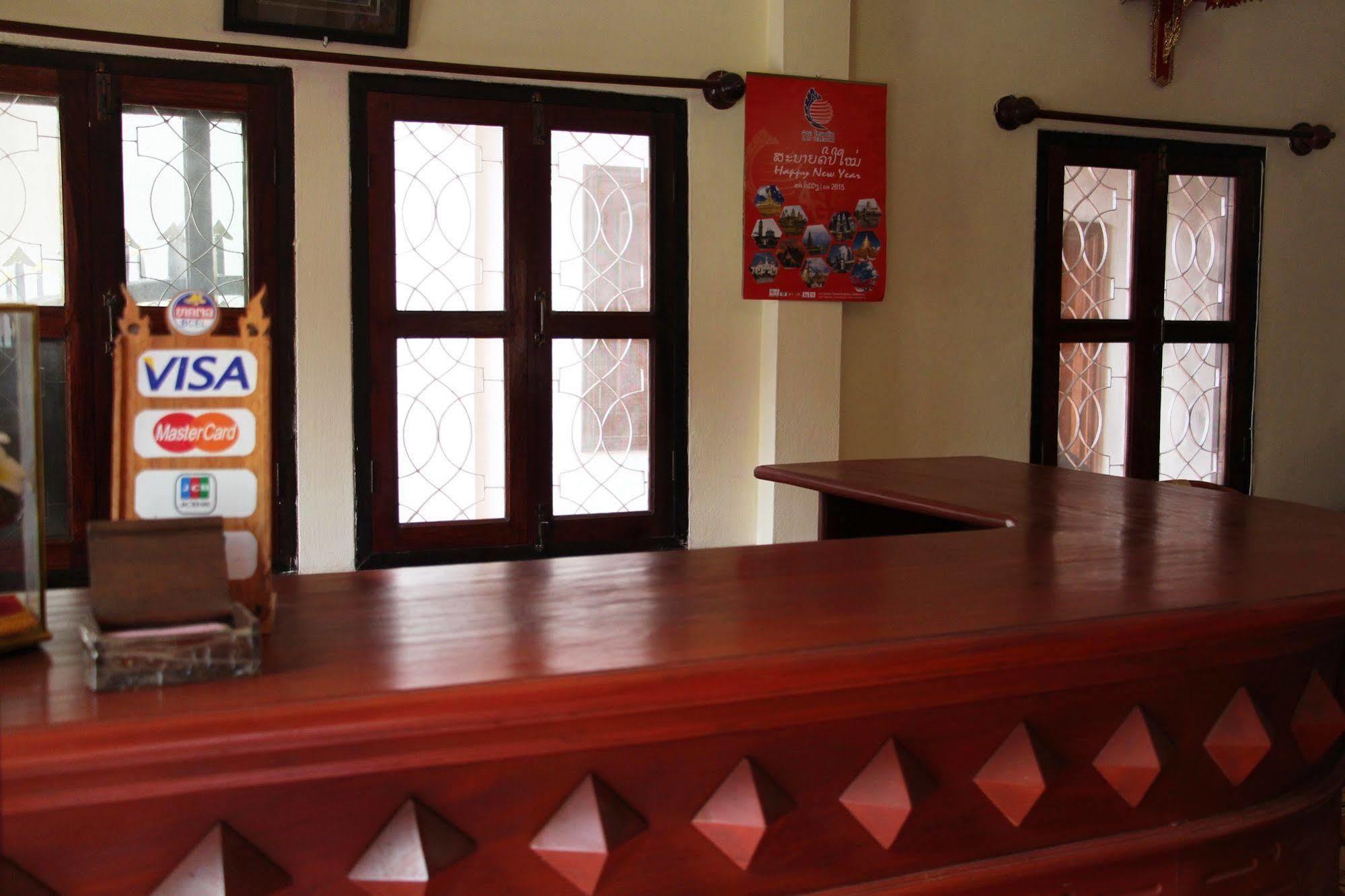Thida Guesthouse Luang Prabang Esterno foto